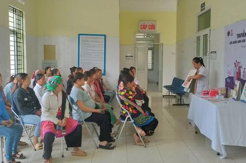 Chú trọng chăm sóc sức khỏe sinh sản cho phụ nữ dân tộc thiểu số