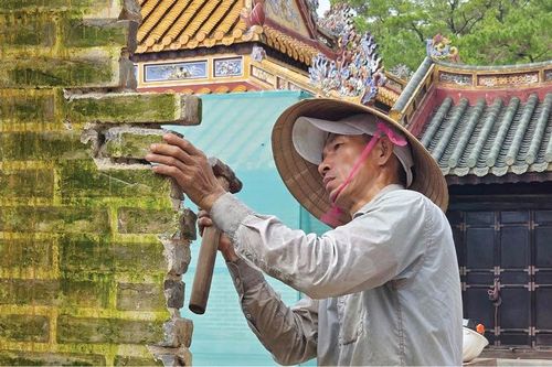 Tôn trọng yếu tố gốc trong trùng tu di tích lăng Tự Đức