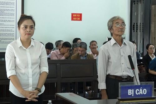 12 năm tù đối với giám đốc và kế toán trưởng tham ô tài sản