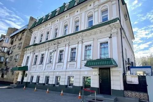 Ba nước tạm đóng cửa đại sứ quán ở Ukraine