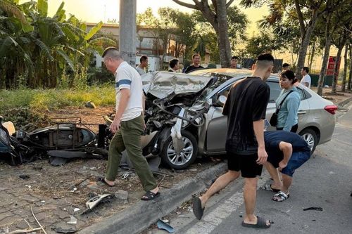 Vây bắt kẻ trộm ô tô rồi bỏ chạy, tông trúng người đi đường ở Hà Nội