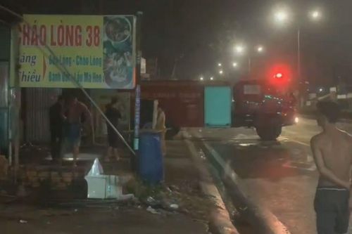 Lửa dữ dội trong quán cháo lòng ở Bình Dương