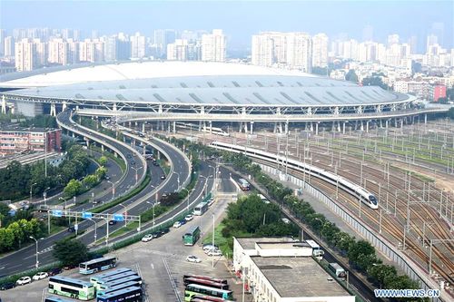 Đường sắt tốc độ cao - Dấu mốc cho sự phát triển ở châu Á: Bài học từ Trung Quốc: Đi sau về trước