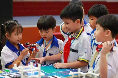 Cần Thơ: 53 học sinh xuất quân tham dự Cuộc thi Robothon quốc tế năm 2024