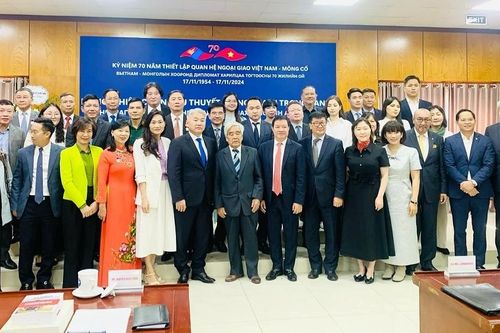 Tái bản cuốn tiểu thuyết 'Sông Thami trong xanh' của Mông Cổ tại Việt Nam