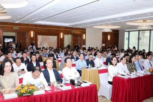 Hội nghị triển khai Chỉ thị 30: Định hướng phát triển công nghiệp văn hóa như một ngành kinh tế mũi nhọn