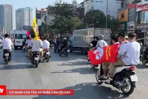 Học sinh đầu trần, kẹp ba chạy xe máy: Xử phạt phụ huynh