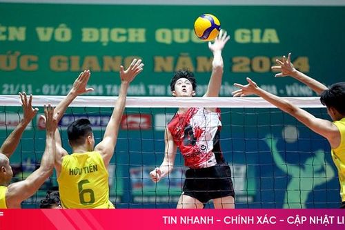 Bóng chuyền nam Hà Tĩnh thất bại trước LP Bank Ninh Bình
