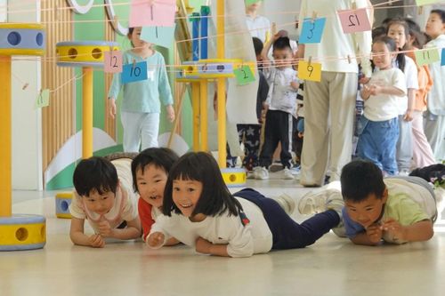 Tỉnh Hải Nam/Trung Quốc cam kết giảm đau cho phụ nữ khi sinh con để tăng tỷ lệ sinh