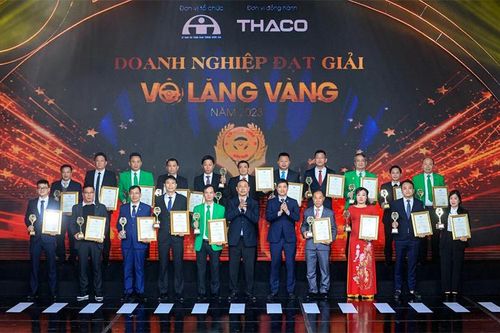 Lễ trao giải 'Vô lăng vàng' 2024: Tôn vinh những nỗ lực đảm bảo an toàn giao thông