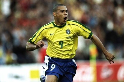 Huyền thoại bóng đá Ronaldo chuẩn bị cho một thử thách mới