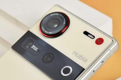 'Kẻ hạ sát' iPhone 16 Pro ra mắt: Chống nước, cấu hình 'siêu khủng', camera thay đổi khẩu độ