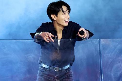 Thành viên nhóm nhạc huyền thoại Backstreet Boys công khai là 'fan cứng' JungKook