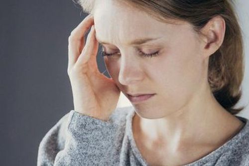 Mạch đập ở thái dương do đâu? Có nguy hiểm không?