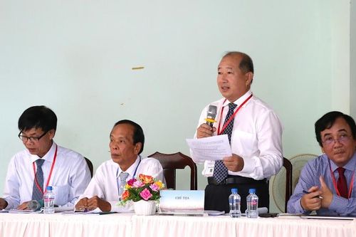 Hội thảo 'Nâng cao năng lực cán bộ y tế cơ sở; phát triển nhân lực ngành y tế'