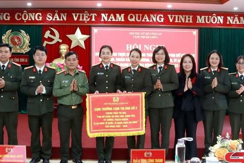 Hội phụ nữ Công an Cụm thi đua số 2 sơ kết 2 năm thực hiện phong trào thi đua