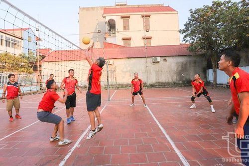 Niềm vui từ những câu lạc bộ liên thế hệ