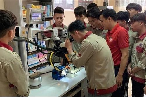 Giải 'bài toán' nhân lực chất lượng cao cho doanh nghiệp