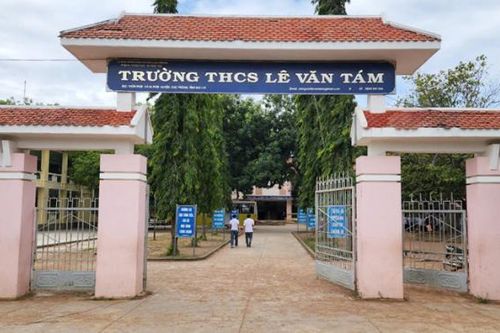 Sau phản ánh của Báo CAND, giáo viên huyện biên giới đã được trả lương