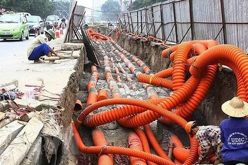 Hạ ngầm đường dây nổi bốn quận nội đô trong năm 2026
