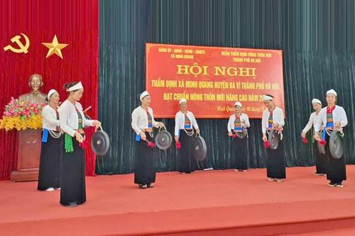 Tin tức đặc biệt trên báo in Hànôịmới ngày 22-11-2024