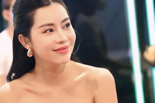 Hôn nhân của nữ diễn viên mỗi ngày chỉ phát 100.000 đồng cho chồng, mâu thuẫn là ra bàn nhậu giải quyết