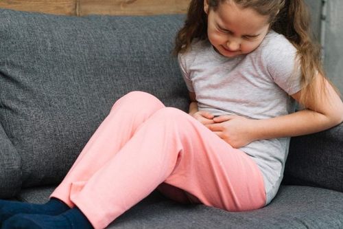 Dấu hiệu cảnh báo trẻ bị ngộ độc thực phẩm