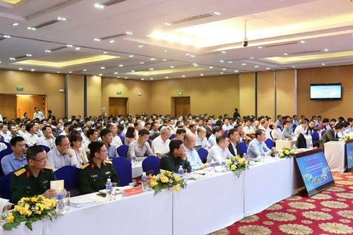 Tăng cường công tác quản lý đê điều và phòng, chống thiên tai