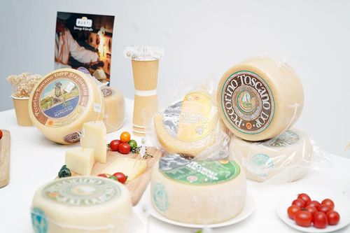 Quảng bá hương vị phomai Italia tại Việt Nam