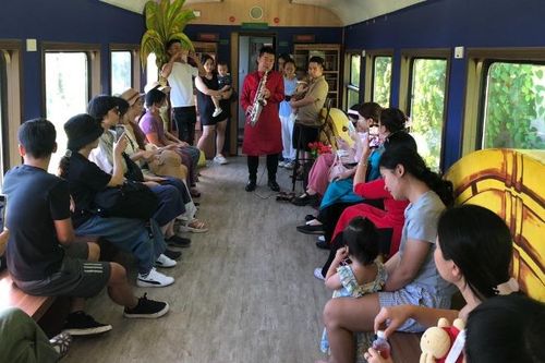Ấn tượng tàu kết nối di sản