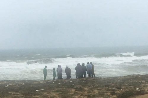 Quảng Ngãi: Tàu cá chìm trên biển, 1 người mất tích, 1 người tử vong