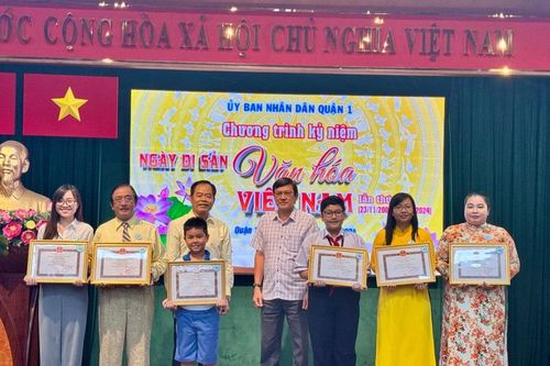 Quận 1 trao giải cuộc thi ảnh về di sản văn hóa