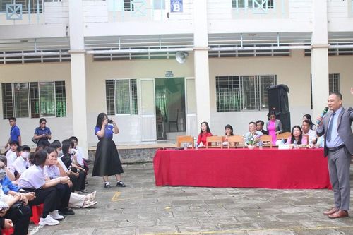 Cần Thơ: Tăng cường định hướng nghề nghiệp và xu hướng việc làm cho học sinh