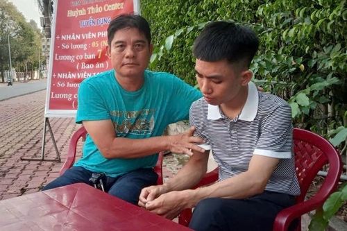 Qua đêm với bạn trai mới quen qua mạng, cô gái bị 'cuỗm' sạch tiền