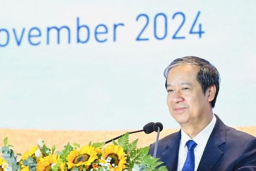 Bộ trưởng Bộ GD-ĐT điểm danh 10 yếu tố làm nên hạnh phúc cho người học
