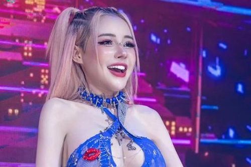 Bất ngờ với mức giá đi show của Ngân 98