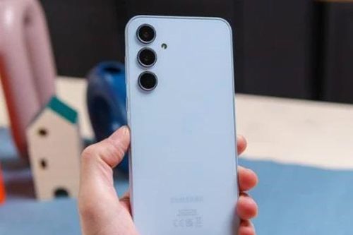 Vua tầm trung thiết kế đẹp Galaxy A35 5G giá chưa đến 8 triệu, ngoại hình lẫn trang bị ngang cơ Galaxy S24