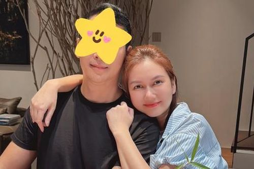 Hương Giang khoe bụng bầu vượt mặt, quyết giữ nguyên một thái độ