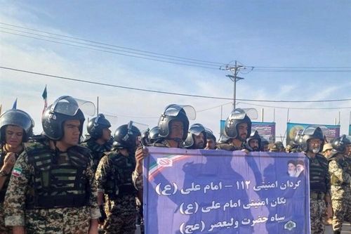 Iran huy động hơn 60.000 quân Basij tham gia tập trận quy mô lớn