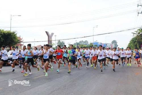Ngày 24-11: Khai mạc Giải việt dã leo núi Chứa Chan truyền thống mở rộng