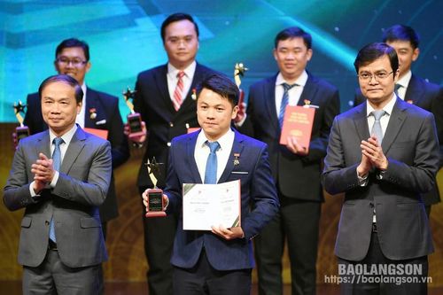Lạng Sơn có một tiến sĩ trẻ đạt giải 'Khuê Văn Các' lần thứ I năm 2024