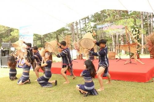 Khai mạc Mùa hội Cỏ hồng Lang Biang lần thứ VI - năm 2024