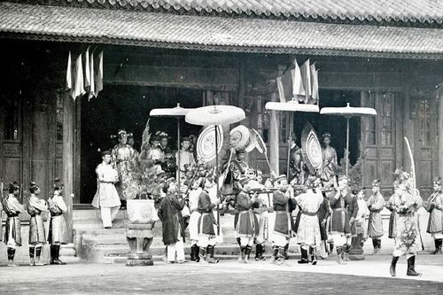 Đếm ngược ngày điện Cần Chánh được 'hồi sinh'