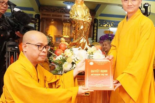 TP.HCM: Bổ nhiệm Đại đức Thích Thiện Châu làm trụ trì chùa Vạn Quốc (Q.3, TP.HCM)