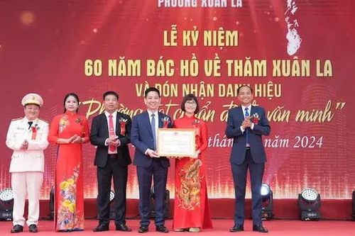 Tây Hồ có phường đầu tiên đạt chuẩn đô thị văn minh
