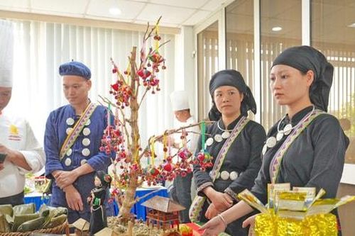 Tin tức đặc biệt trên báo in Hànôịmới ngày 23-11-2024