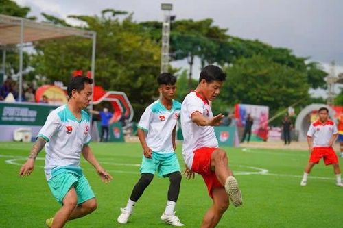 6 đội tranh tài tại giải bóng đá đặc biệt ở Nha Trang