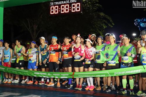 Hơn 15.000 người tham gia giải 'Bình Phước marathon - Trường Tươi Group' lần thứ II, năm 2024