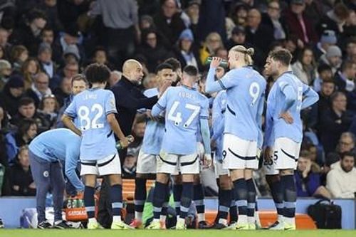 Tin thể thao (24-11): Man City thảm bại trước Tottenham, Arsenal có lại niềm vui chiến thắng