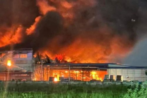 Hải Phòng: Cháy lớn tại KCN Tràng Duệ, hàng trăm m2 nhà xưởng bị thiêu rụi